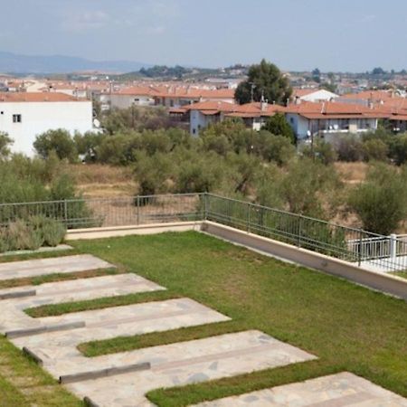 ניאה מודאניה Alexandros Maisonettes & Apartments מראה חיצוני תמונה