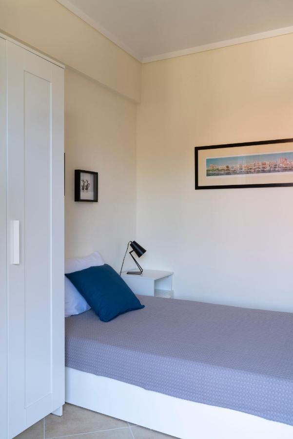 ניאה מודאניה Alexandros Maisonettes & Apartments מראה חיצוני תמונה