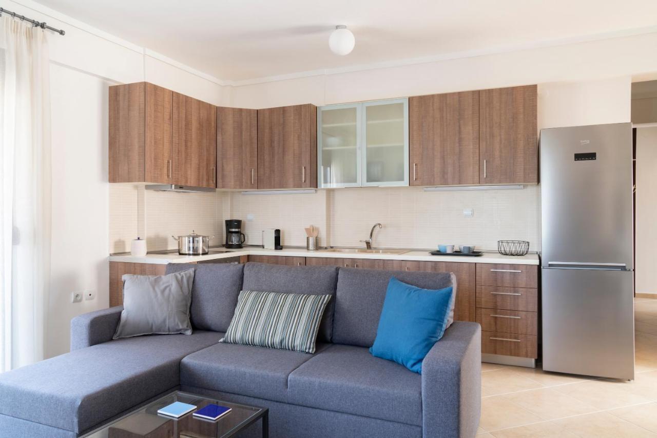 ניאה מודאניה Alexandros Maisonettes & Apartments מראה חיצוני תמונה