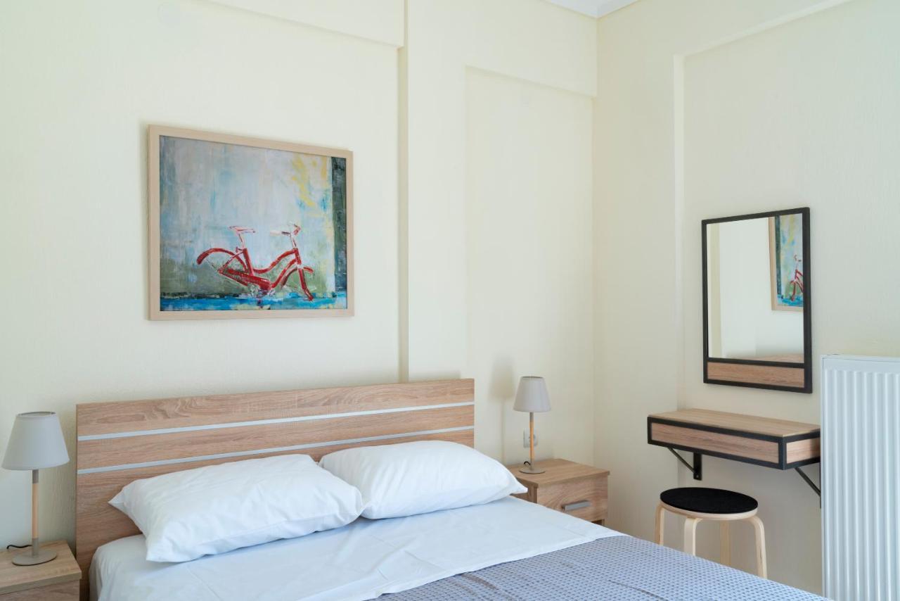 ניאה מודאניה Alexandros Maisonettes & Apartments מראה חיצוני תמונה