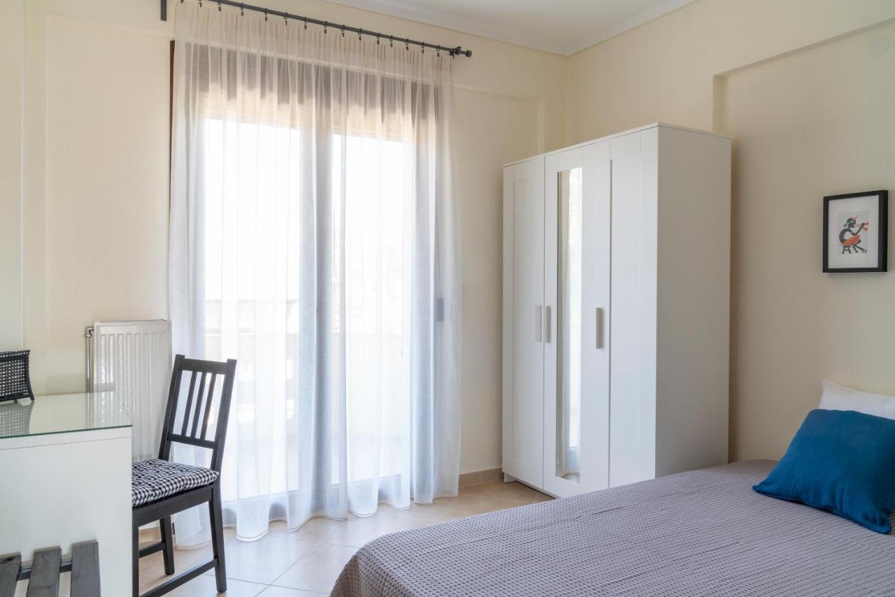 ניאה מודאניה Alexandros Maisonettes & Apartments מראה חיצוני תמונה