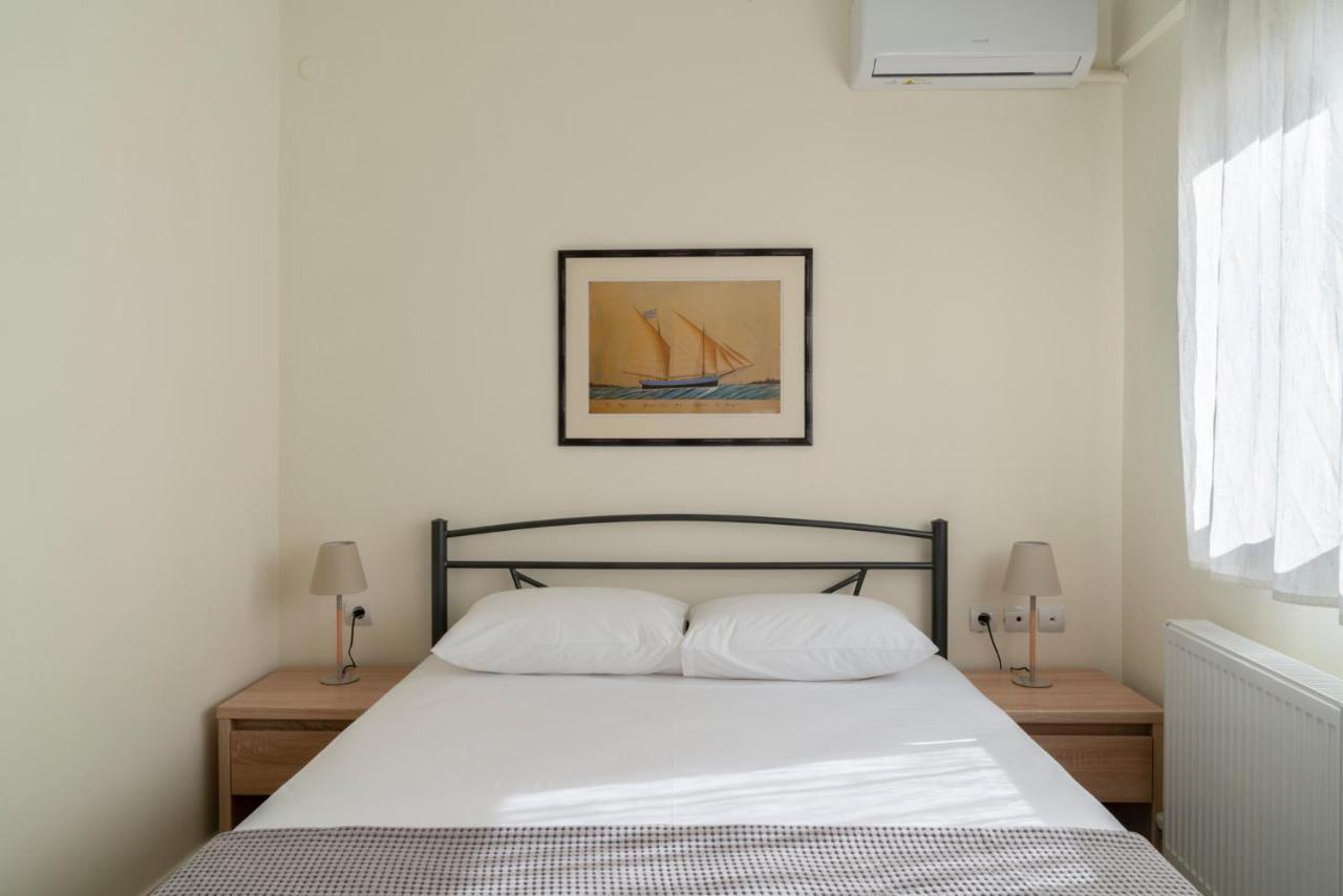 ניאה מודאניה Alexandros Maisonettes & Apartments מראה חיצוני תמונה