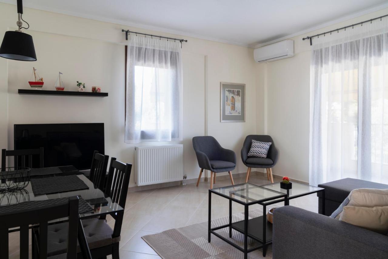ניאה מודאניה Alexandros Maisonettes & Apartments מראה חיצוני תמונה